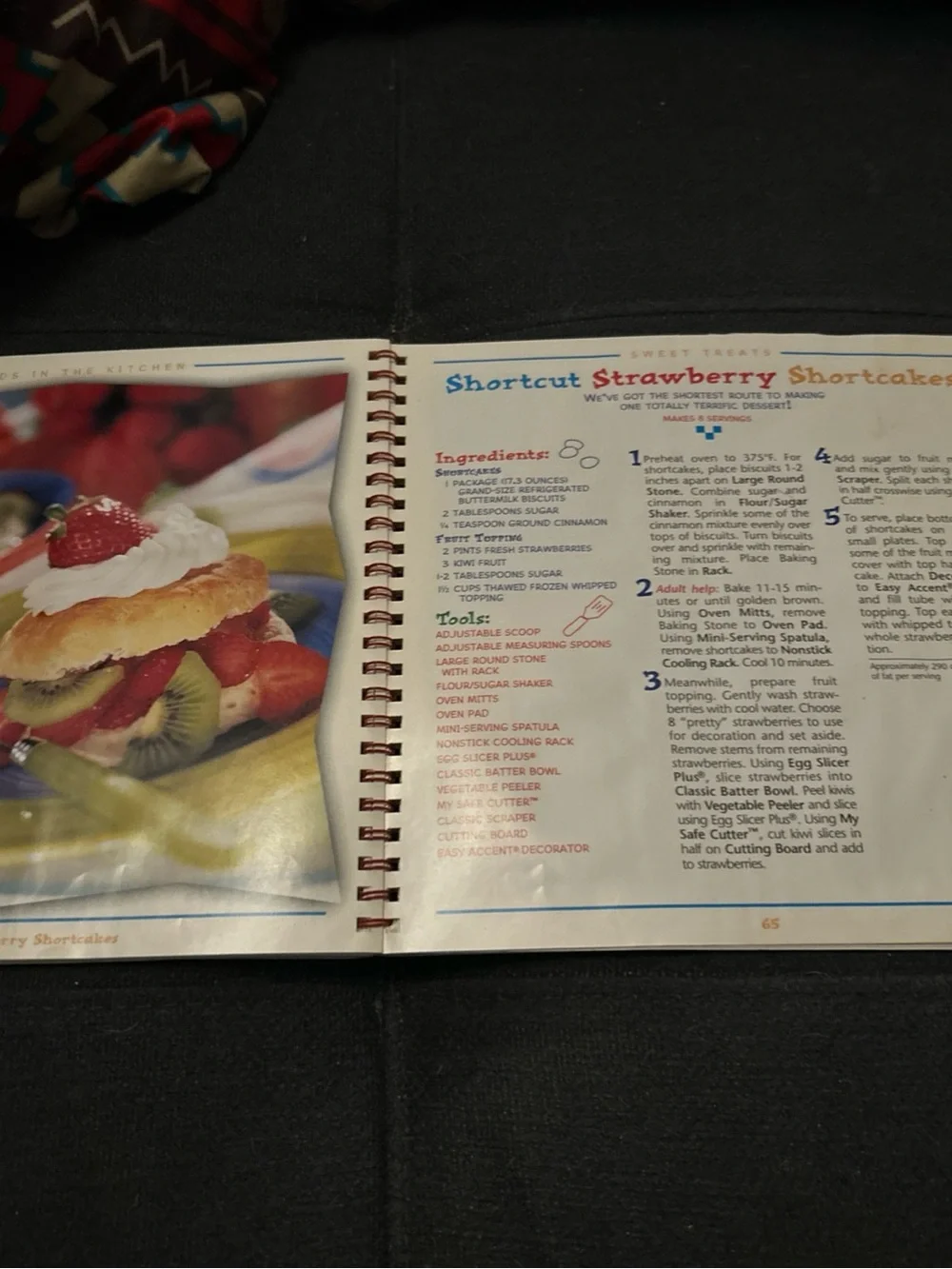 Pampered Chef Spiral Recipe Books Lot of 2. Kids in the kitchen’s and celebrate